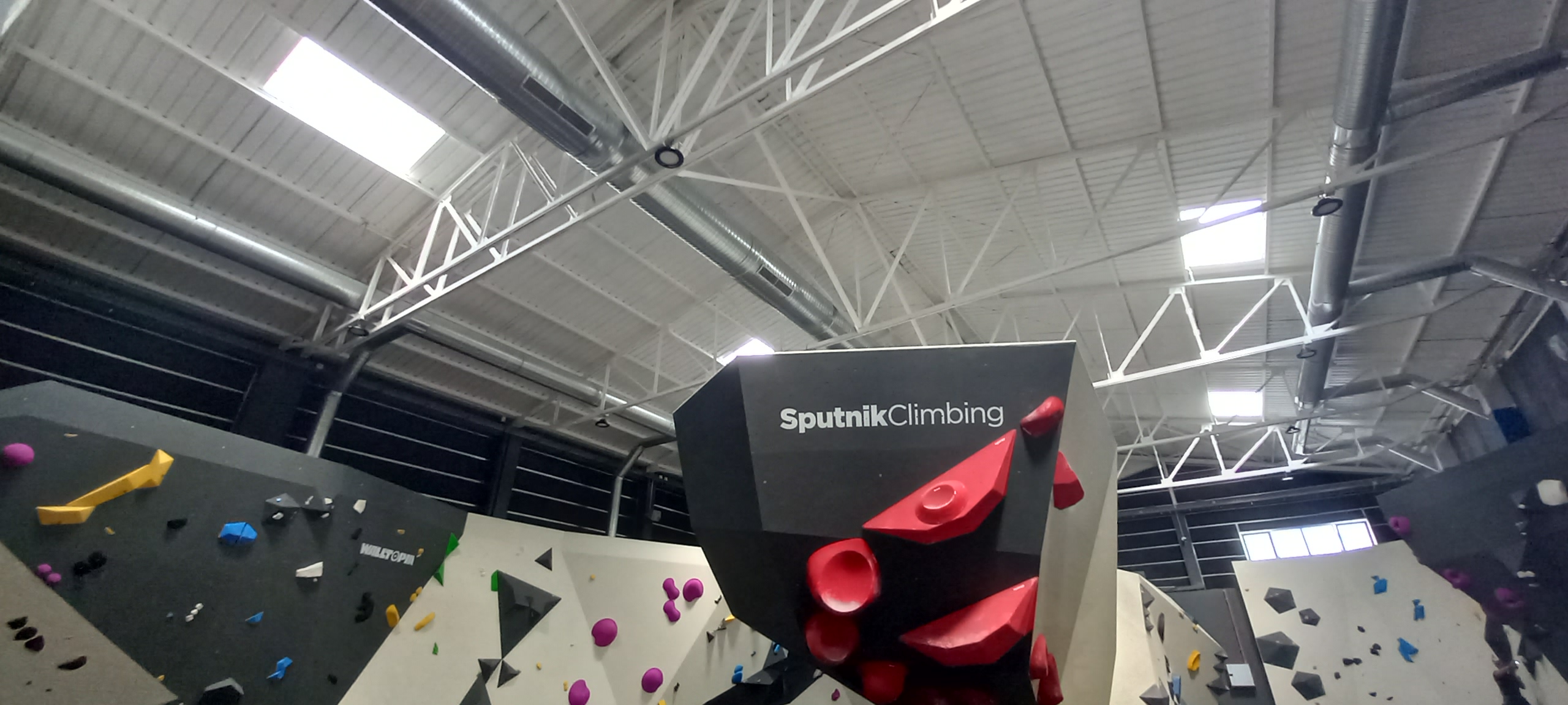 rocodromo_sputinik_las_rozas_madrid_talat_installations